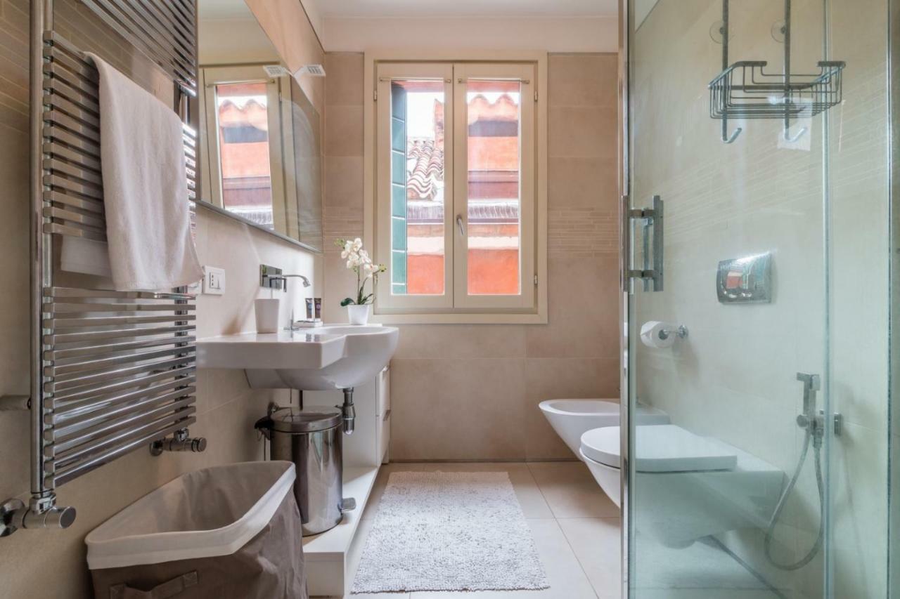 Carmini Canal View And Balcony With Lift Venecia Exterior foto